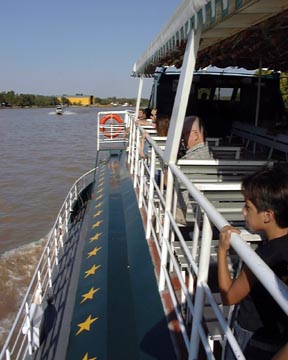 LisaMarniVisit-mar-2005-15