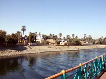 Egypt-2005-050