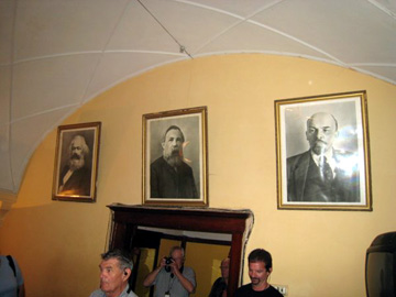 ron-russia-cptr-05-14