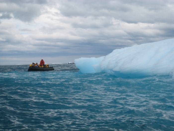 ron-antartica-2008-07-02