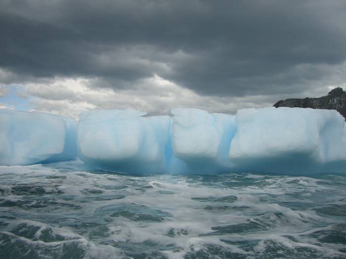 ron-antartica-2008-07-11