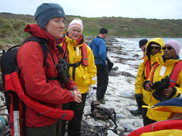 2008-Dec-Malvinas-CarcassIsland-Pete-02