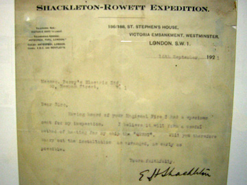 2008-Dec-SouthGeorgia-GrytvikenWhalingStation-Pete-23