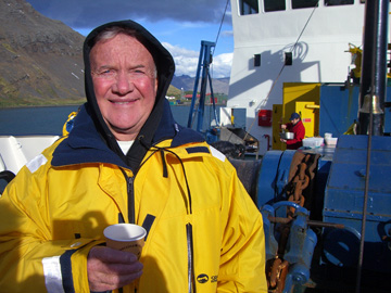 2008-Dec-SouthGeorgia-GrytvikenWhalingStation-Pete-27