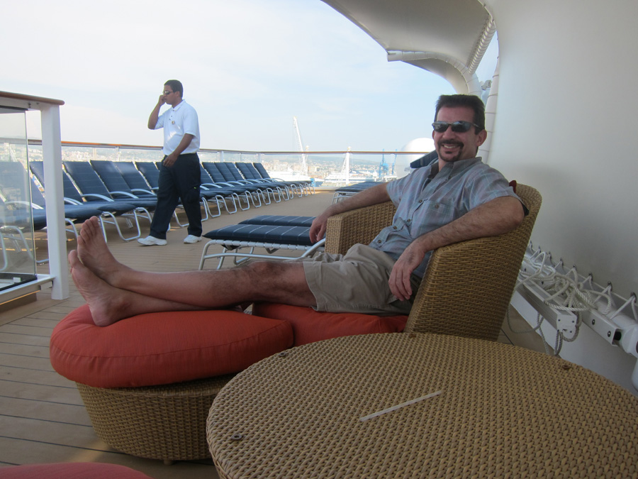 Cruise-2011-chptr01-10