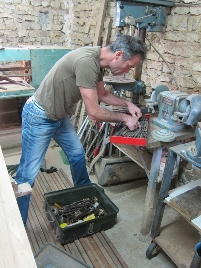 France-2012-chptr04-01