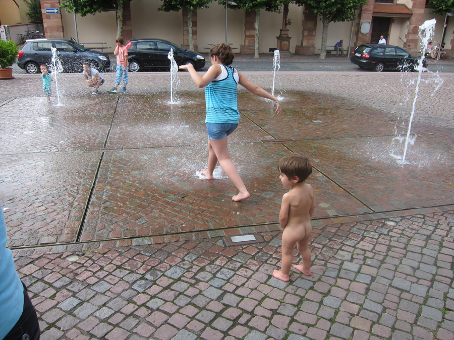 Amsterdam-Budapest-2013-chptr04-06