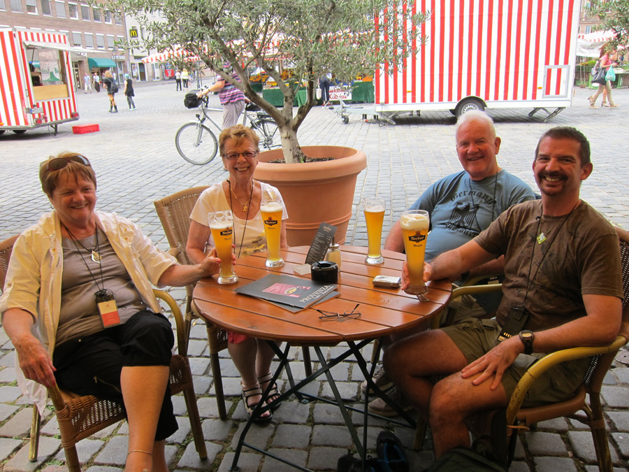 Amsterdam-Budapest-2013-chptr07-15