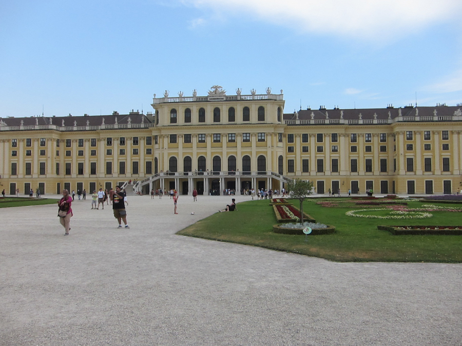 Amsterdam-Budapest-2013-chptr13-14