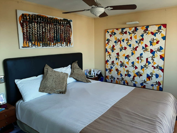 Hanging Bedroom Art-Apr-2020-10