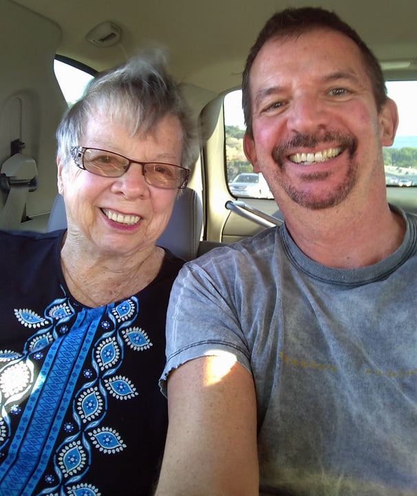 FamilyAndRemberingCindy-May-12-2021-003