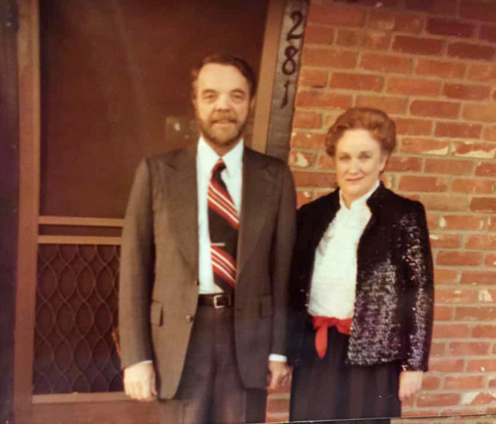 Aunt Rose's approx 1982 (3)