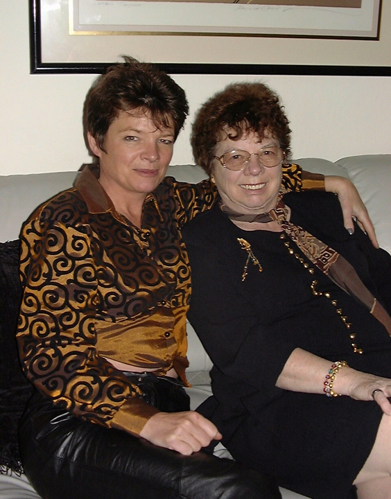 Phyl-Mom