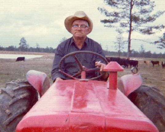 farmer-tractor1