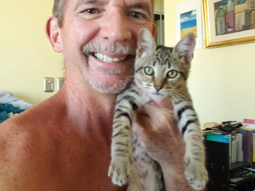 2024-11-01-1 Month Anniversary with Rafa-02-marker