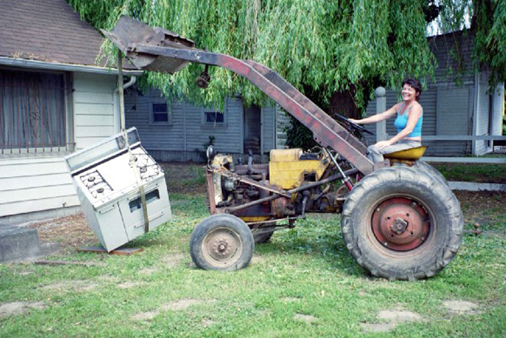 Phyllis tractor